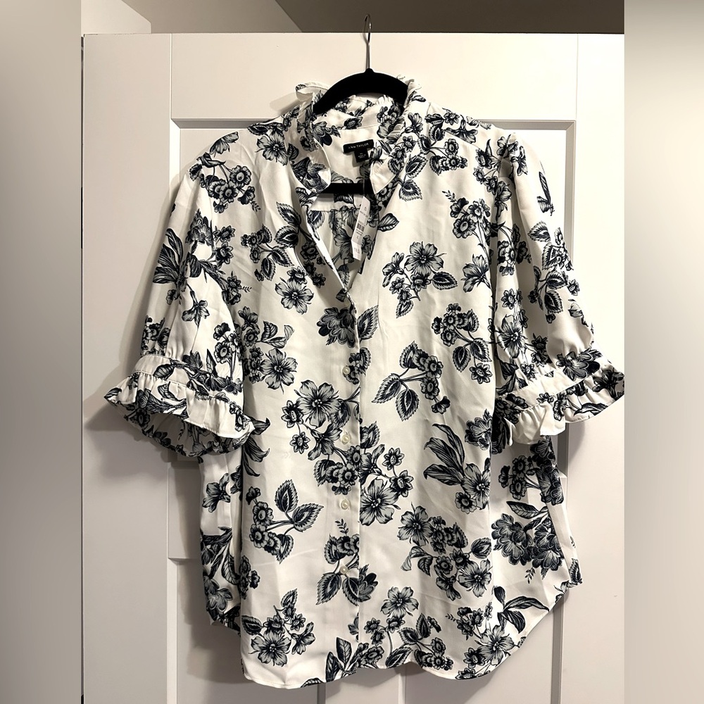 New With Tags Ann Taylor Blouse